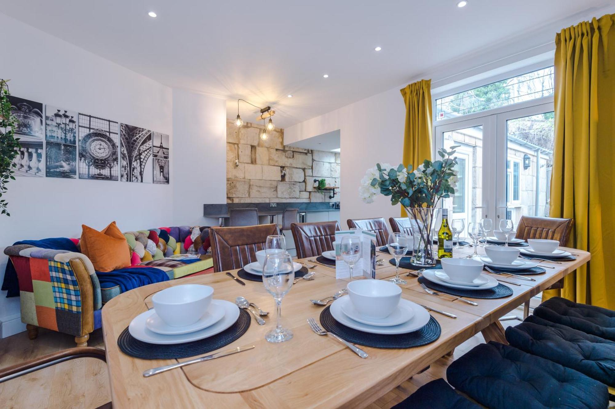 Incredible - Five Bedroom - 7 Actual Beds - 6 Bathroom House By Purestay - Central Bath With Parking ภายนอก รูปภาพ